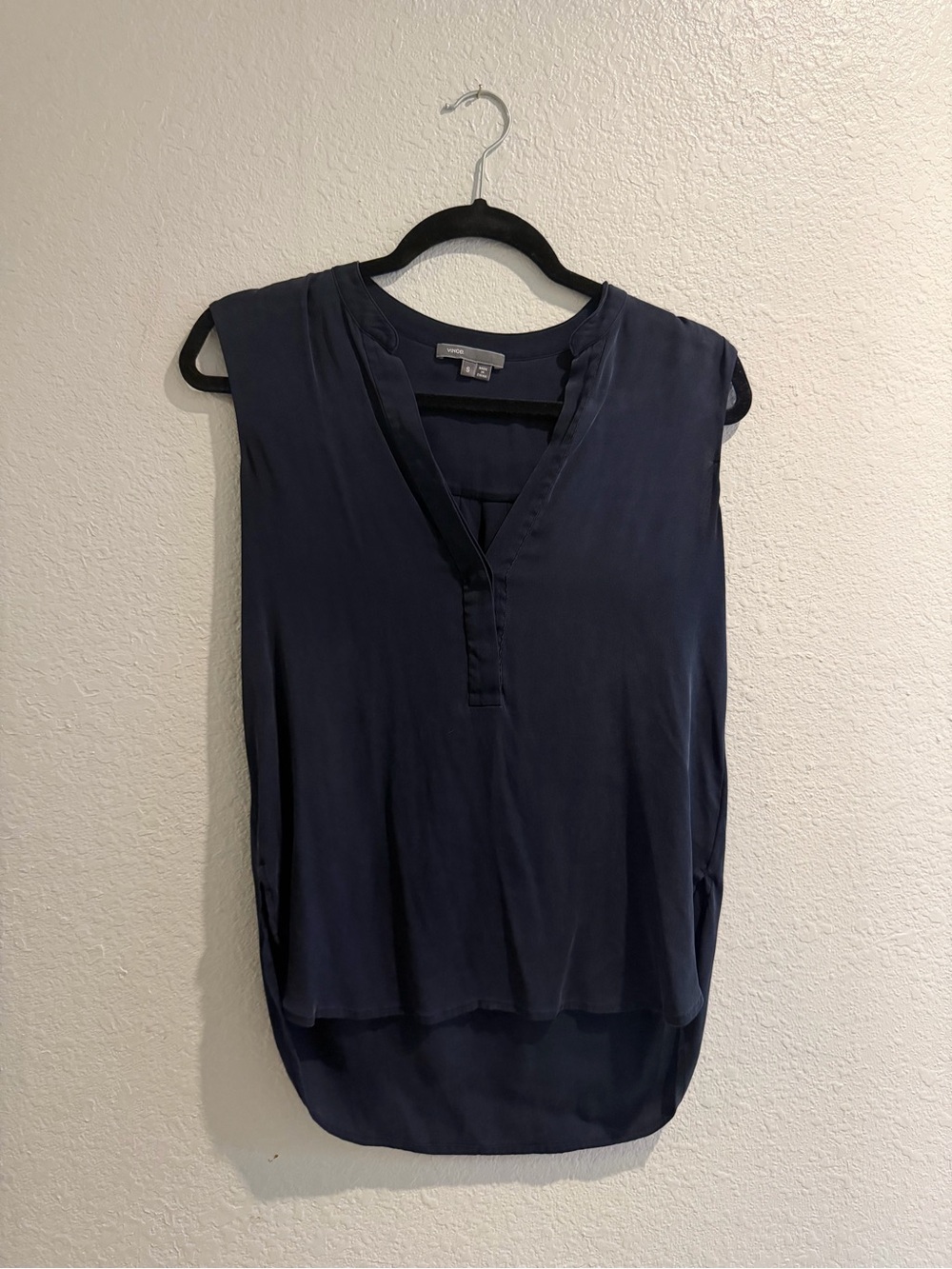 Vince Sleeveless Navy V-Neck Silk Blouse